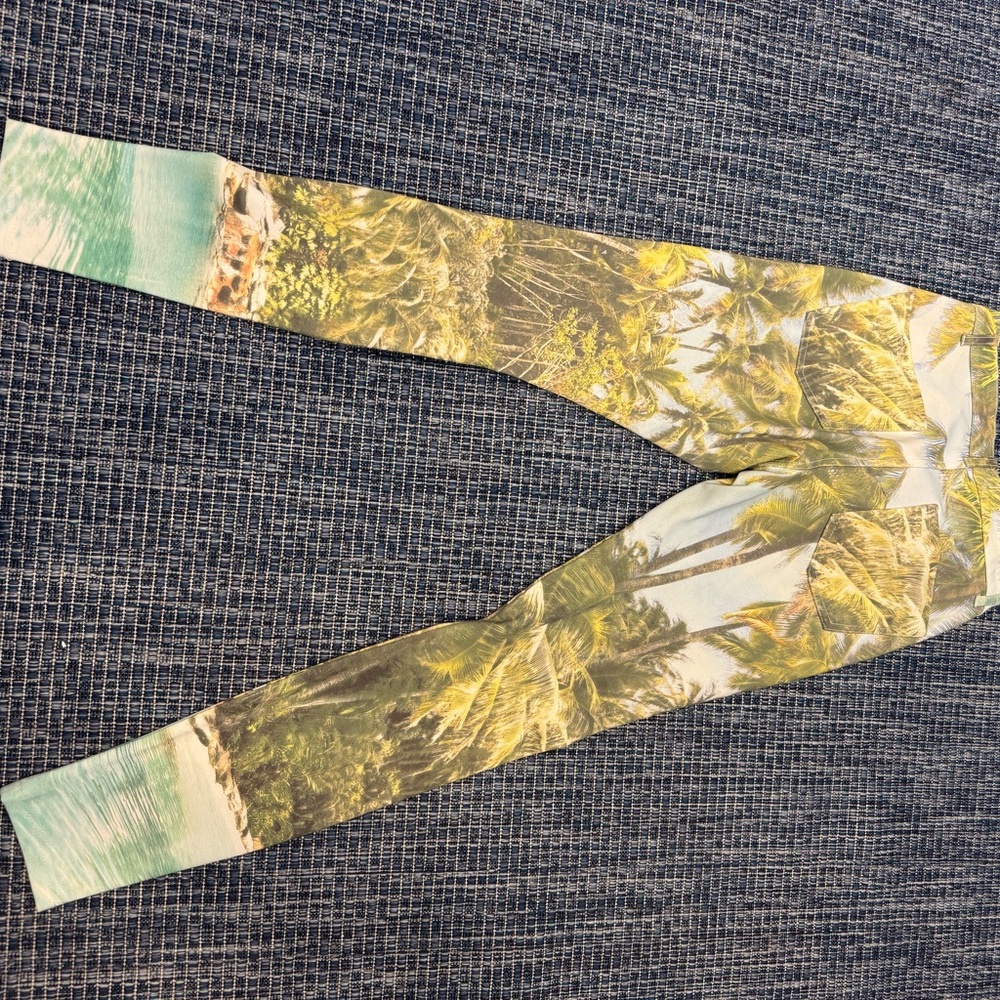 New jeggings from Italy. Never worn